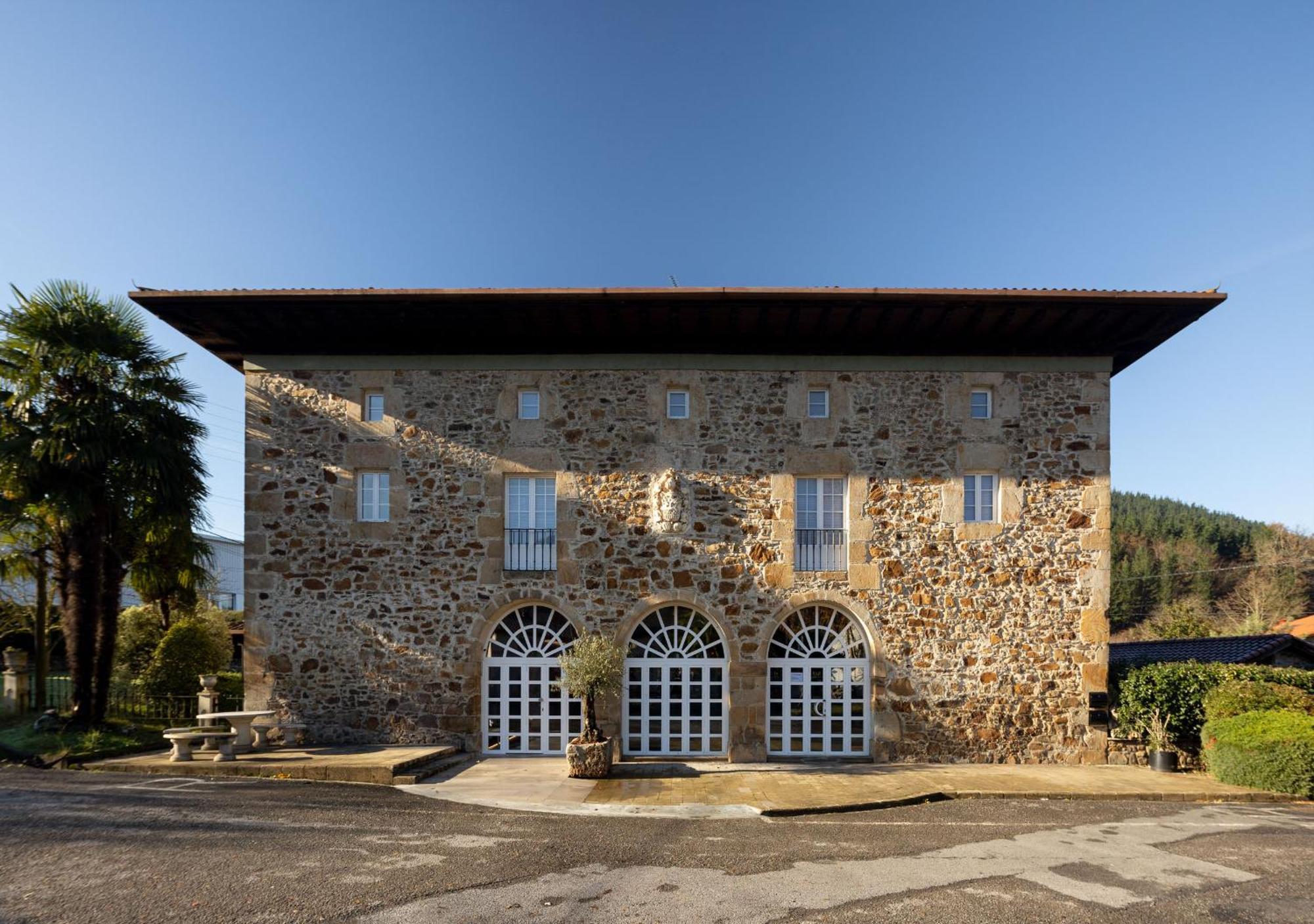 Etxeaundi Hotel Boutique Oñate Exterior foto